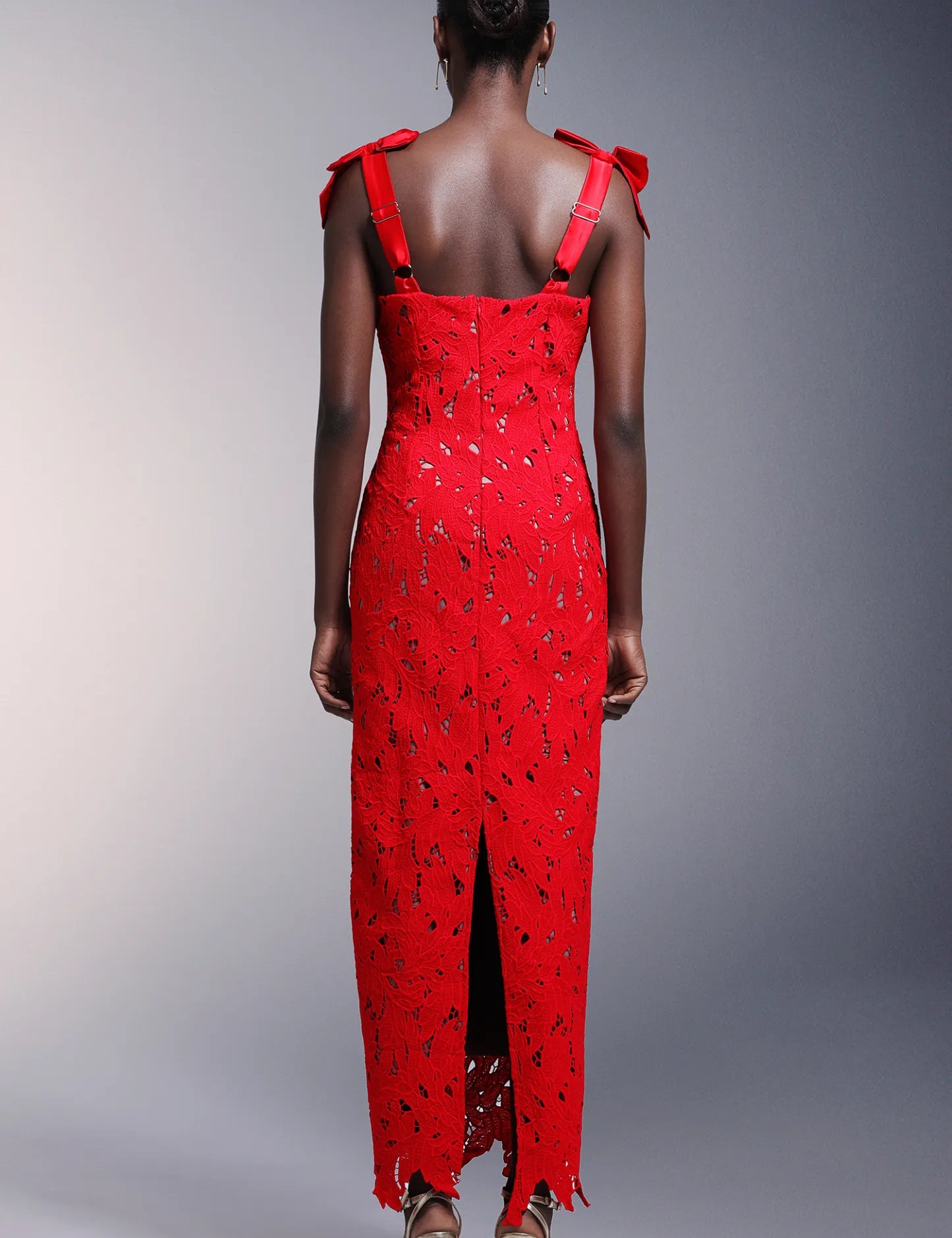 LACE GOWN WITH BOW STRAPS