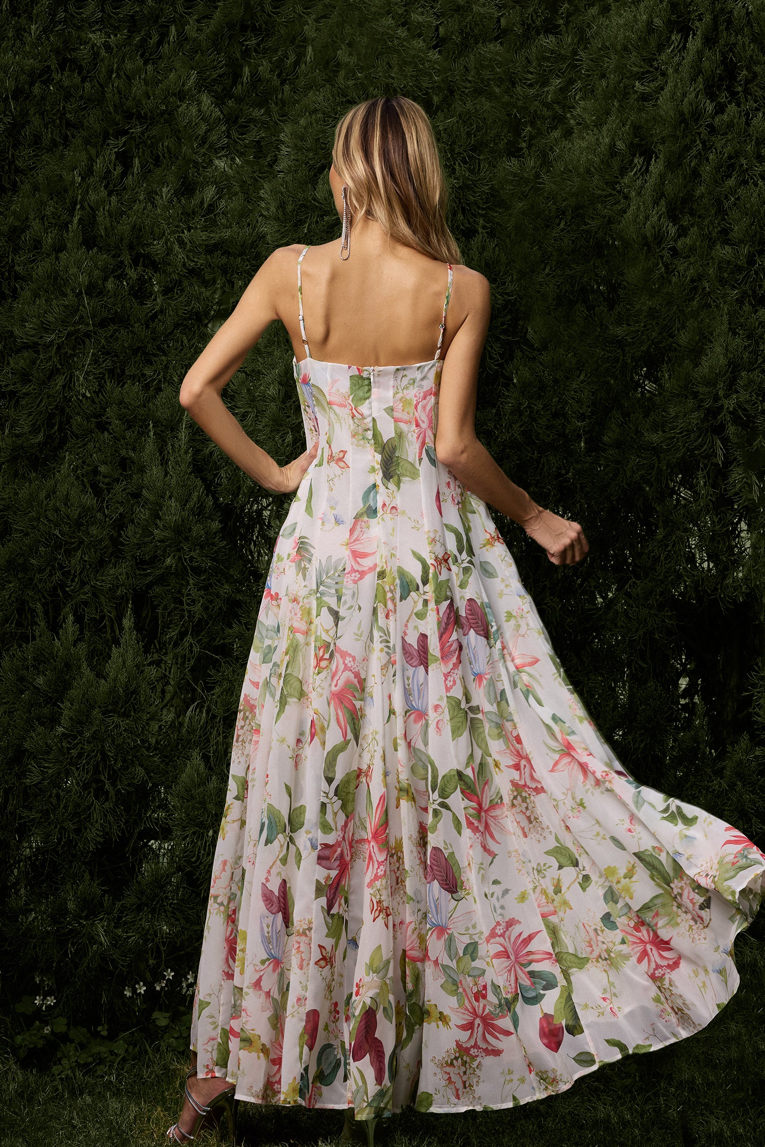 Petal Drift Elegance