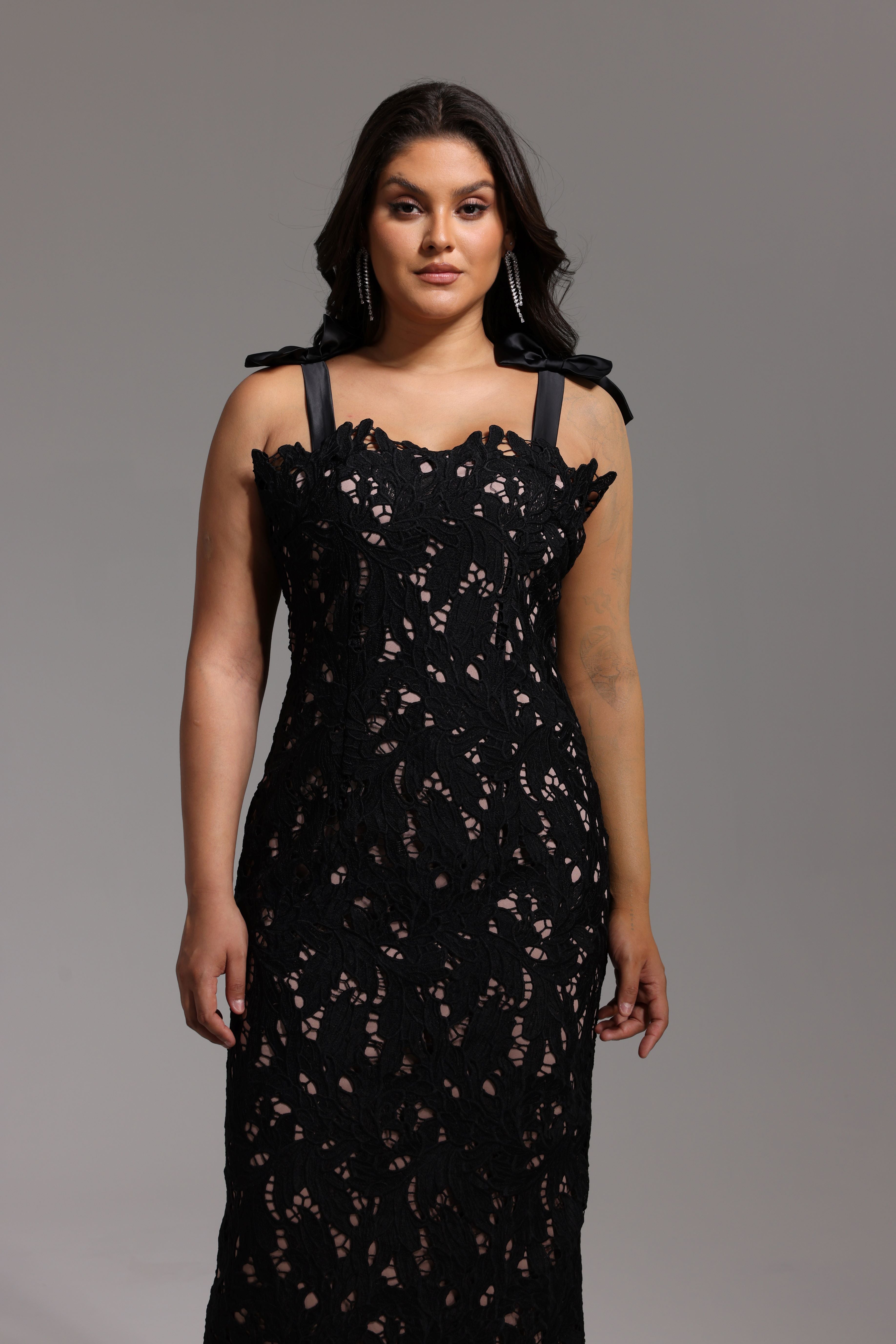 BLACK SEQUIN GOWN WITH BOW STRAPS