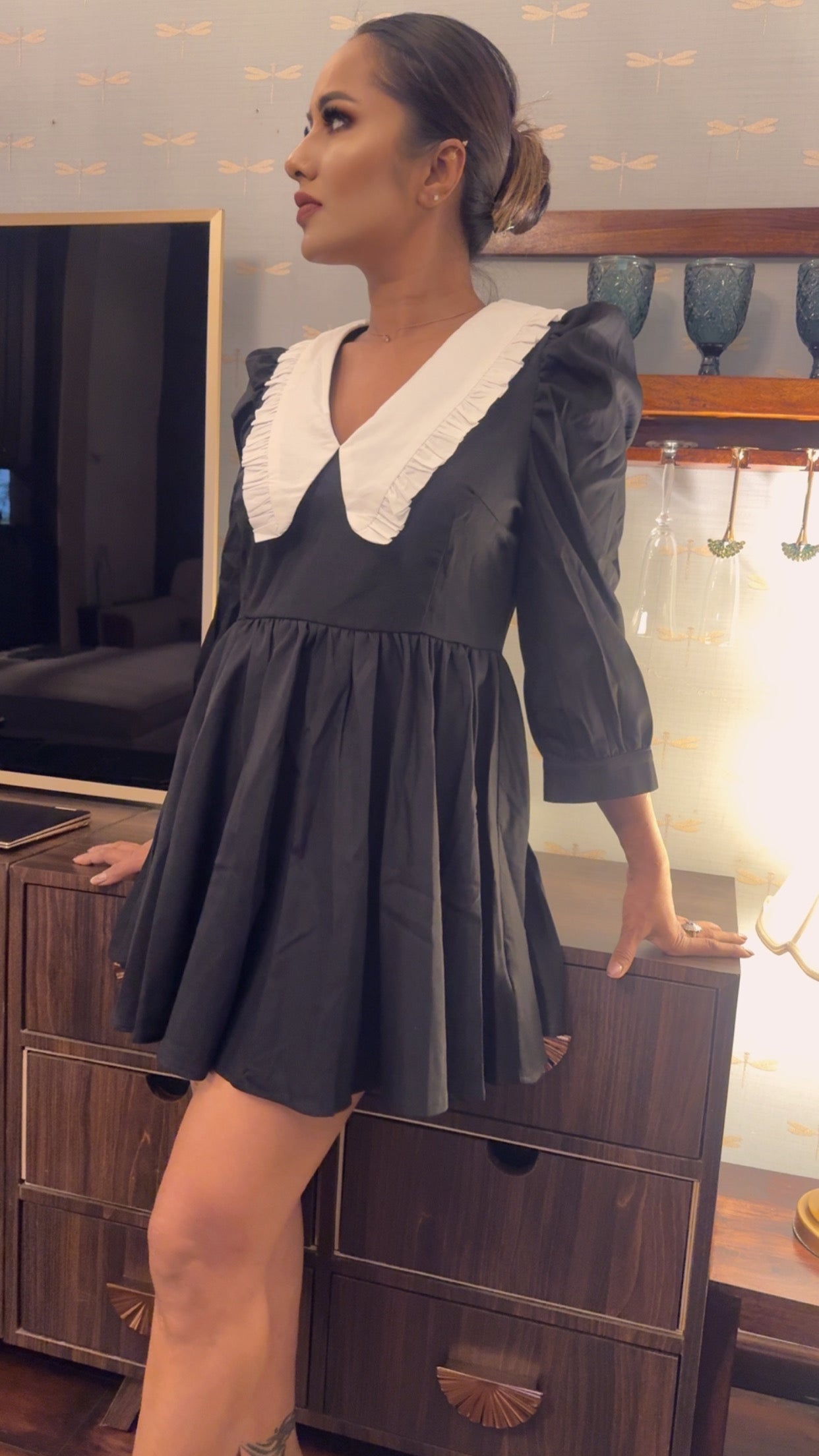 Classic Collar Puff Sleeve Dress
