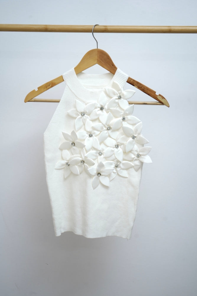 Pearl Petal Label Top
