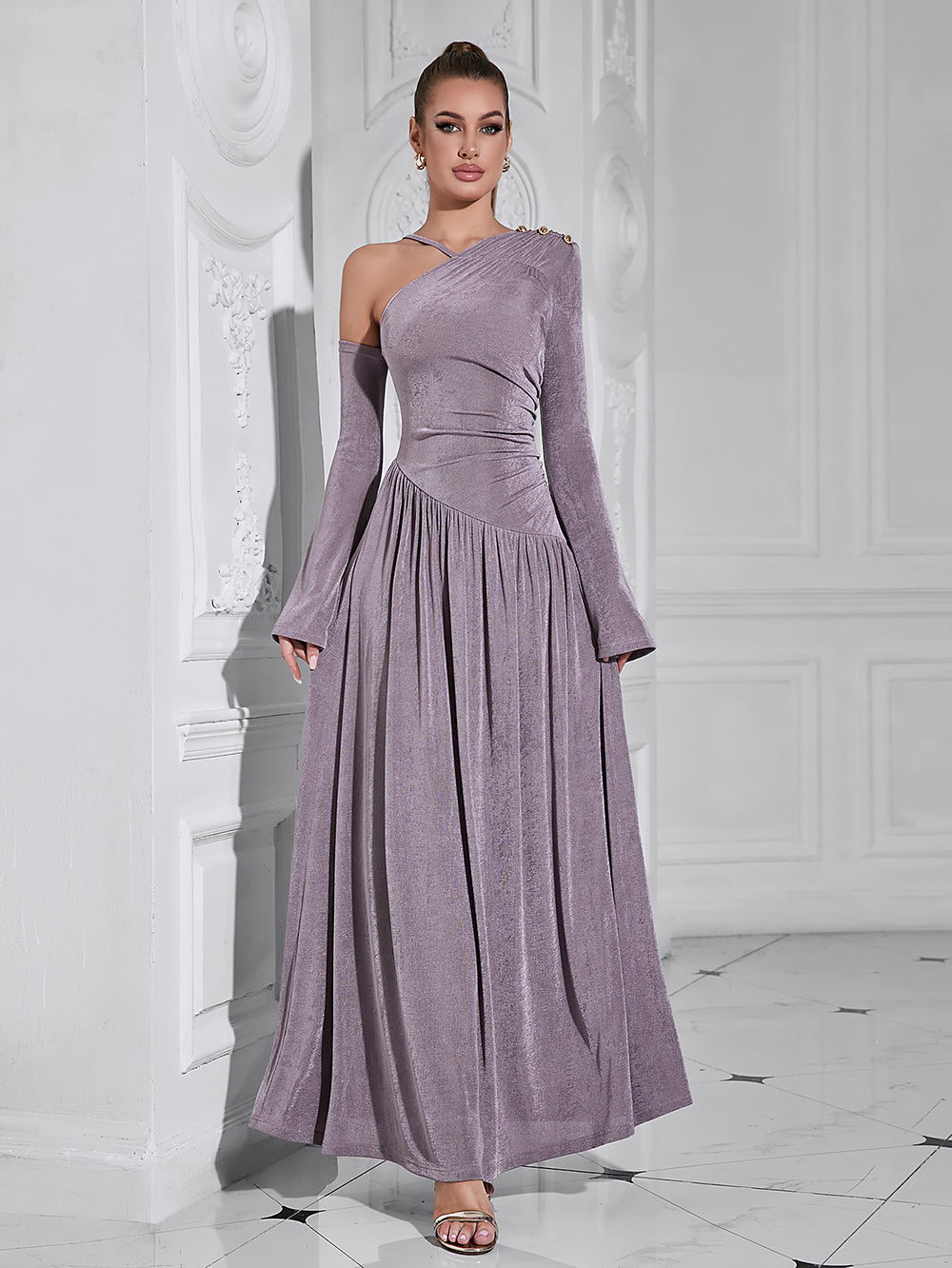 One-Shoulder Long-Sleeved Long Dress
