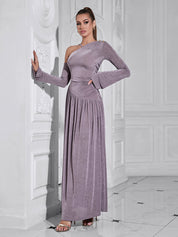 One-Shoulder Long-Sleeved Long Dress