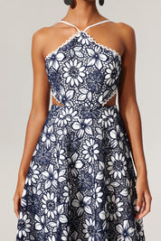 Diliro Hollow out Flowers Lace Sleeveless